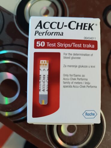 Glukometri: Accu - Chek trake Novo rok vazenja 30.7.2024 Vise kutija na stanju