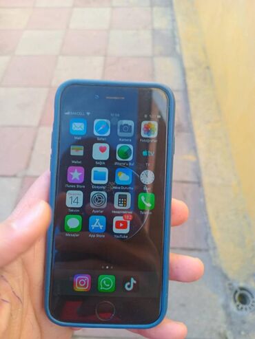 samsung a30 s: IPhone 6, < 16 GB