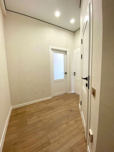 Продажа квартир: 1 комната, 35 м², Элитка, 4 этаж, Дизайнерский ремонт — 8