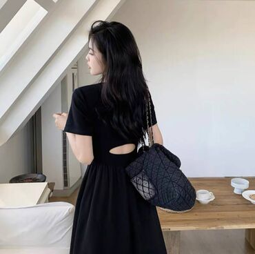 длинное черное платье с разрезом: Вечернее платье, Длинная модель, 3XL (EU 46)