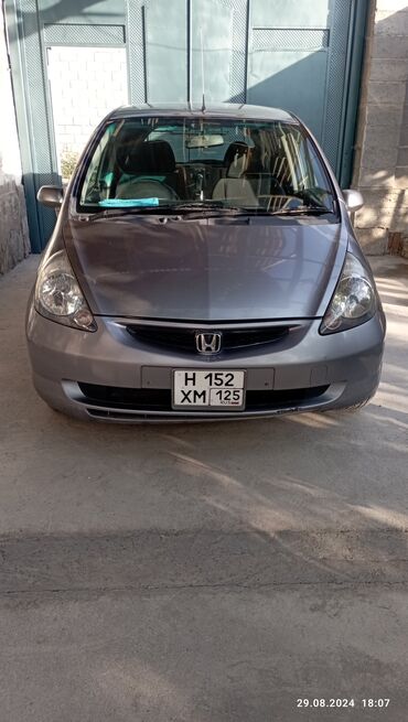 спорт машина: Honda Fit: 2002 г., Типтроник, Бензин, Хетчбек
