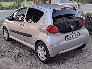 bmw 5 e60: Toyota Aygo: 2006 г., 1 л, Механика, Бензин, Хэтчбэк — 1