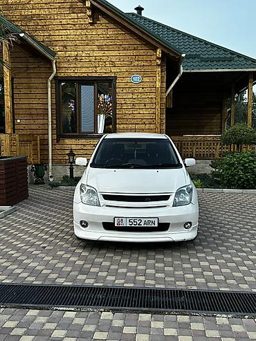 devo matiz: Toyota Ist: 2003 г., 1.5 л, Автомат, Бензин, Хэтчбэк — 1