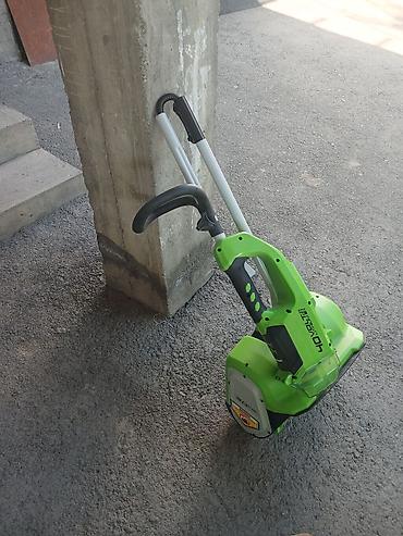 Унаа: Аккумуляторный снегоуборщик Greenworks 40V (Snow Shovel) - Питание — 6