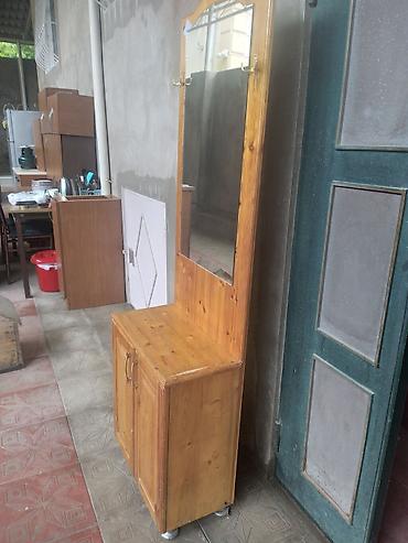 Dəhliz dolabları: Açar asqılı güzgülü dəhliz dolabı - Material: təbii ağac (şam — 5