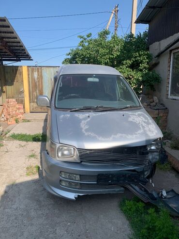 срочно срочно продам машину: Toyota Noah: 1998 г., 2 л, Автоматические, Бензин, Минивэн