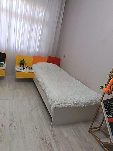 komputer stolu: REAL ALICIYA ENDİRİM OLACAQ (mebellər yeni kimidir, heç bir sınığı — 2