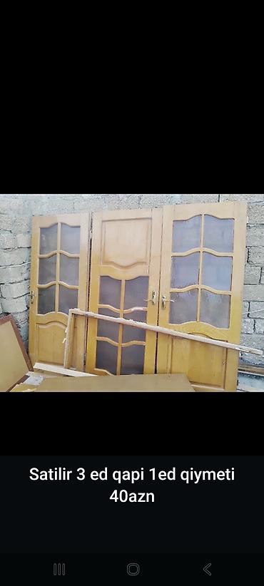 divan üsdü: 3 qapi bir yerde 100azn divan 1800 alisi olub 550azn satram .yigili — 1