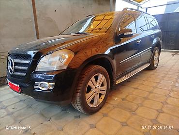 мэри: Mercedes-Benz GL-Class: 2006 г., 5.5 л, Автомат, Газ, Внедорожник — 2