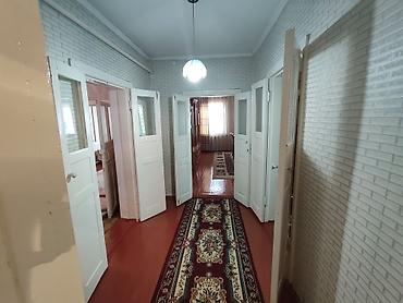Продажа коттеджей и домов: Продаётся кирпичный дом в городе Токмок Количество комнат: 7 Этаж: 1 — 18