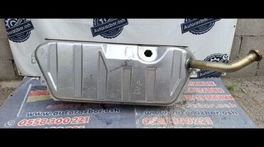 Топливные баки: Топливный бак Mercedes-Benz 2001 г., Б/у, Оригинал, Германия