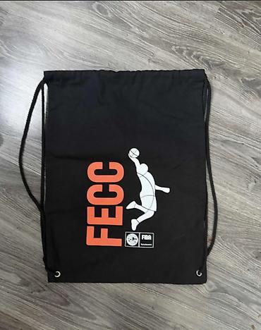 disel torbica: Nova torba za sport. Dimenzije su 57 cm x 43 cm. Materijal nije — 1