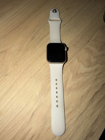 епыл воч: Apple Watch Смарт-часы с прямоугольным сенсорным экраном и белым at lalafo.kg епыл воч: Apple Watch Смарт-часы с прямоугольным сенсорным экраном и белым