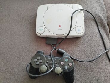 1 manat nece rubldu: PlayStation 1