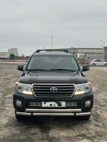 недорогое авто: Toyota Land Cruiser: 2013 г., 4.6 л, Автомат, Бензин, Внедорожник