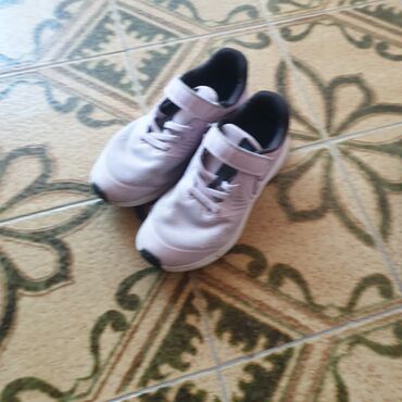 Patike: Nike, Veličina - 31 na lalafo.rs — 6 Patike: Nike, Veličina - 31 — 6