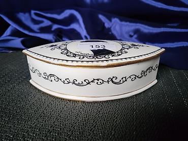 pehar za poklon: Satula engleska unikatna 1930 do 1950 g.Crown Staffordshire aukcijski — 5