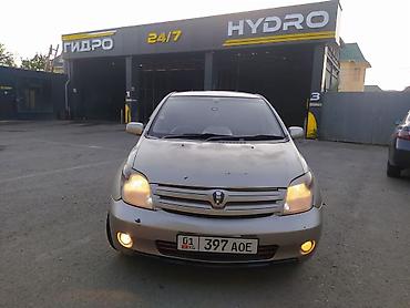 Toyota: Toyota Ist: 2003 г., Бензин, Хэтчбэк — 3