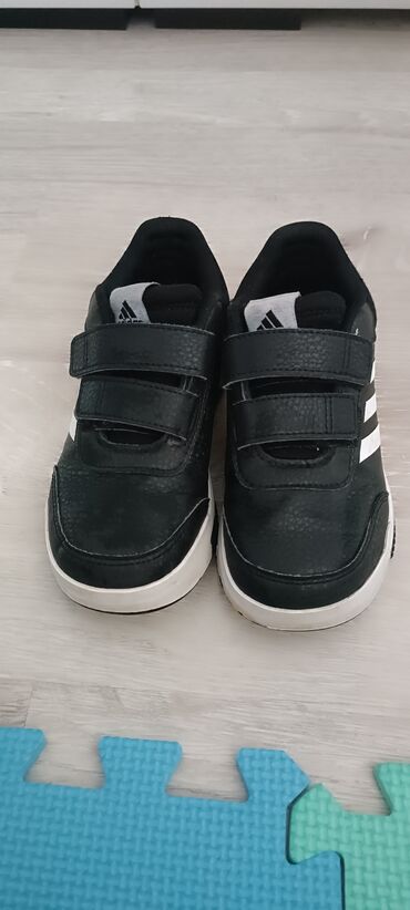 firmirane patike: Adidas, Veličina - 29