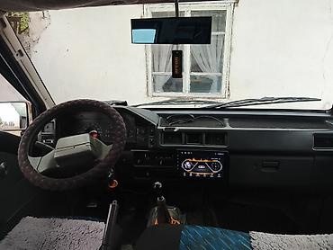 Mitsubishi: Mitsubishi Delica: 1988 г., 2.5 л, Механика, Дизель, Минивэн — 11