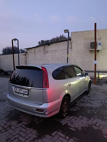 honda fit 1: Honda Stream: 2002 г., 2 л, Автомат, Бензин, Минивэн — 6