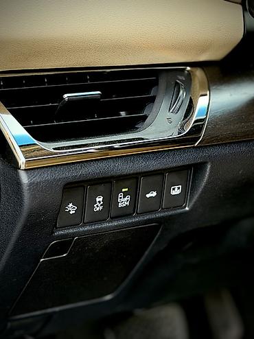 mx 5: Toyota Avalon: 2017 г., Гибрид, Седан — 9