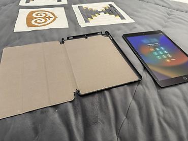 Планшеттер: Планшет, Apple, эс тутум 128 ГБ, 10" - 11", Wi-Fi, Колдонулган, Классикалык түсү - Боз — 7