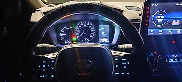 Toyota: Toyota Corolla: 2021 г., 1.8 л, Вариатор, Гибрид, Седан — 5