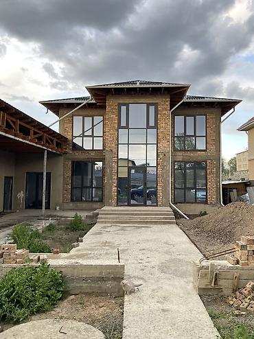 Продажа коттеджей и домов: Продается Hi-Tech особняк в элитном городке «Мурас Плюс» Стильный — 2