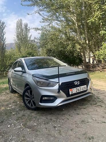 Hyundai Solaris: 2017 г., 1.6 л, Автомат, Бензин, Седан