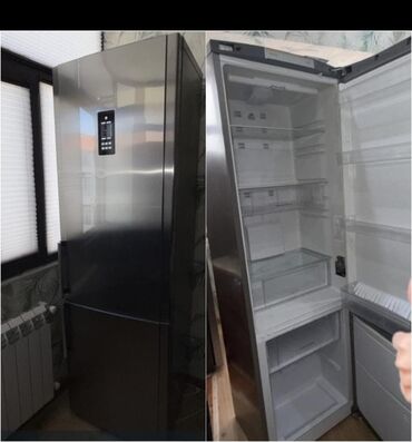Yemək hazırlamaq üçün texnika: İşlənmiş 2 qapılı Hotpoint Ariston Soyuducu Satılır, rəng - Boz, Dispenserli