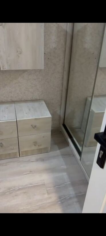 Uzunmüddətli kirayə mənzillər: Kirayə verilir Sumqayıt baxça şəhər 7 mərtəbə binanın 3 cü mərtəbəsi -da lalafo.az — 21 Uzunmüddətli kirayə mənzillər: Kirayə verilir Sumqayıt baxça şəhər 7 mərtəbə binanın 3 cü mərtəbəsi — 21