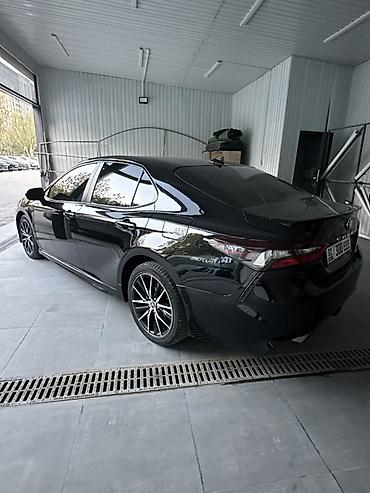 2 2 cdi: Toyota Camry: 2021 г., 2.5 л, Автомат, Бензин, Седан — 5