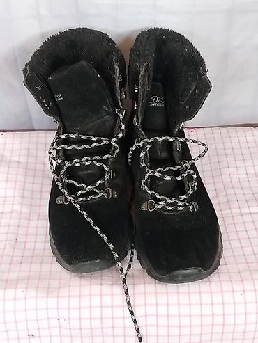 Čizme: Skechers D'Lites-Alps crne zimske čizme broj 40 Na prodaju originalne — 2