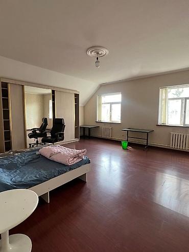 Долгосрочная аренда домов: 160 м², 7 комнат, Евроремонт, Забор, огорожен, Амбарная — 1
