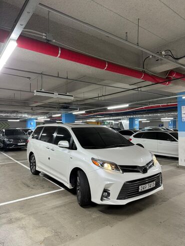 авто в рассрочку без банка рядом джал бишкек: Toyota Sienna: 2018 г., 3.5 л, Автомат, Бензин, Минивэн