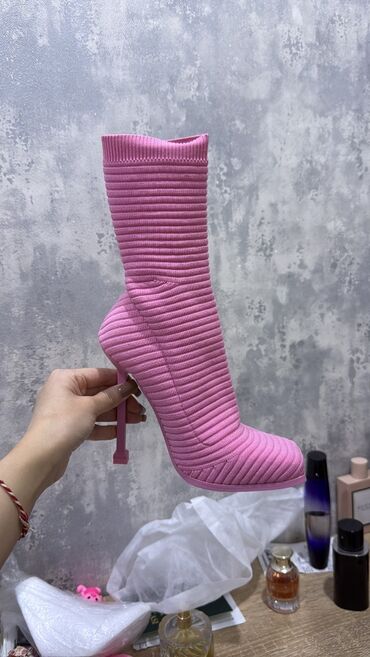 Kürklər: Her biri yeni ve ya 1 defe geyinilmis suba modeli 1:1 copy yeni,sonra — 7