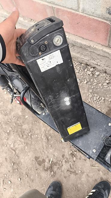 grate battery: Электросамокат, Б/у — 3