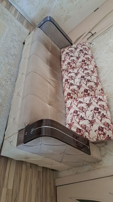 mehriban un: Divan, İşlənmiş, Açılmayan