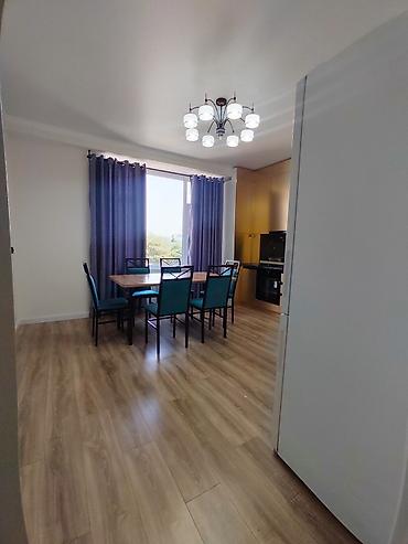 Посуточная аренда квартир: 2 комнаты, Душевая кабина, Постельное белье, Кондиционер at lalafo.kg — 10 Посуточная аренда квартир: 2 комнаты, Душевая кабина, Постельное белье, Кондиционер — 10