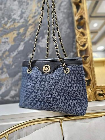 Putni koferi i torbe: Torbice – 2.300 din Elegantne ženske torbice u različitim modelima i — 7