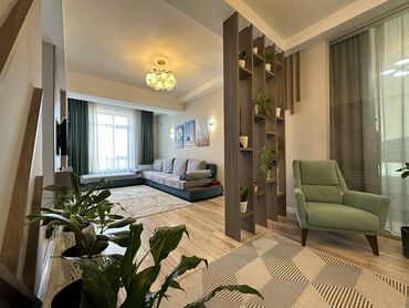 снять квартиру без риэлтора: 3 комнаты, 77 м², Элитка, 12 этаж, Дизайнерский ремонт