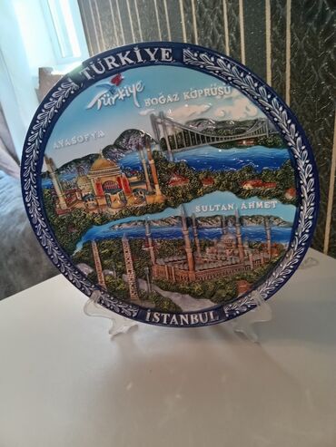 Digər ev dekoru: Dekorativ əşyalar dəsti - İtlə kompozisiyalı masa saatı: Qara-bürünc — 10