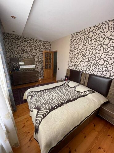 Həyət evləri və villaların satışı: 9 otaq, 300 kv. m — 6