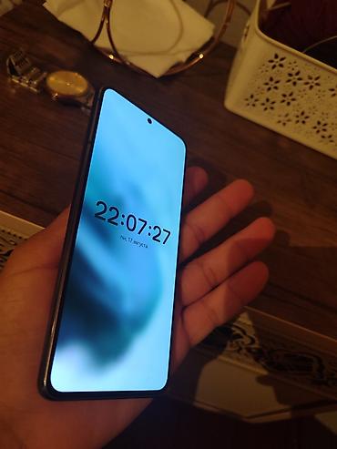 ipad qiymeti: Samsung Galaxy S21, 256 GB, rəng - Boz, Face ID — 8