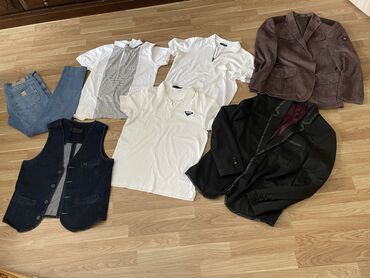 Futbolkalar: M razmer jeans 38 razm birlikde hamisi 14man! Pencek nazik zara