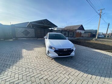 хундай 2000: Hyundai Avante: 2019 г., 1.6 л, Автомат, Газ, Седан