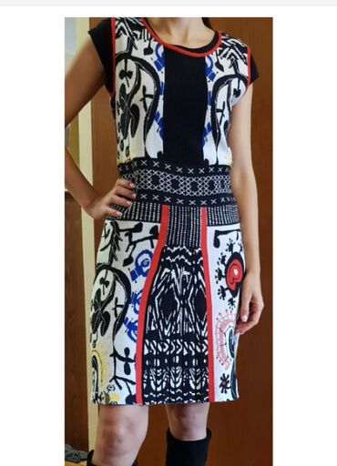desigual ranac: Haljinu Desigual, veličina M. Nije nošena!