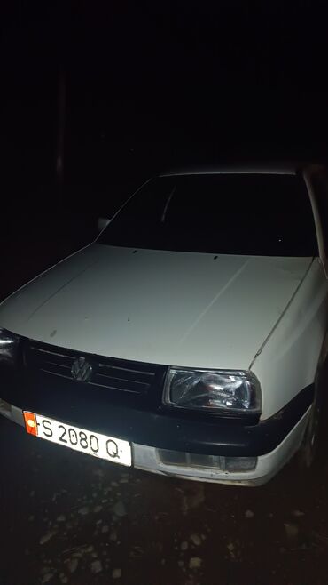 vento каракол: Volkswagen Vento: 1995 г., 1.8 л, Механика, Бензин, Седан