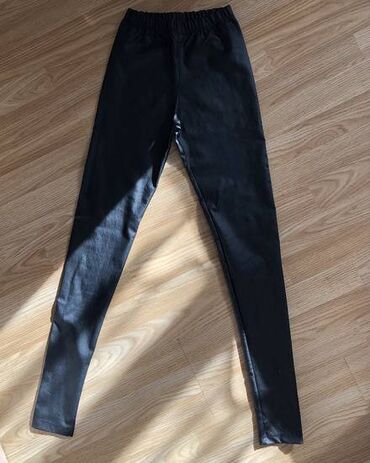 zenske pantalone modeli: XS (EU 34), S (EU 36), bоја - Crna, Jednobojni
